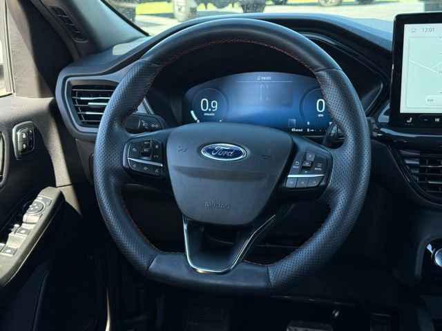 Certified 2023 Ford Escape ST-Line Select w/ Tech Pack #2 AWD/4WD image 8