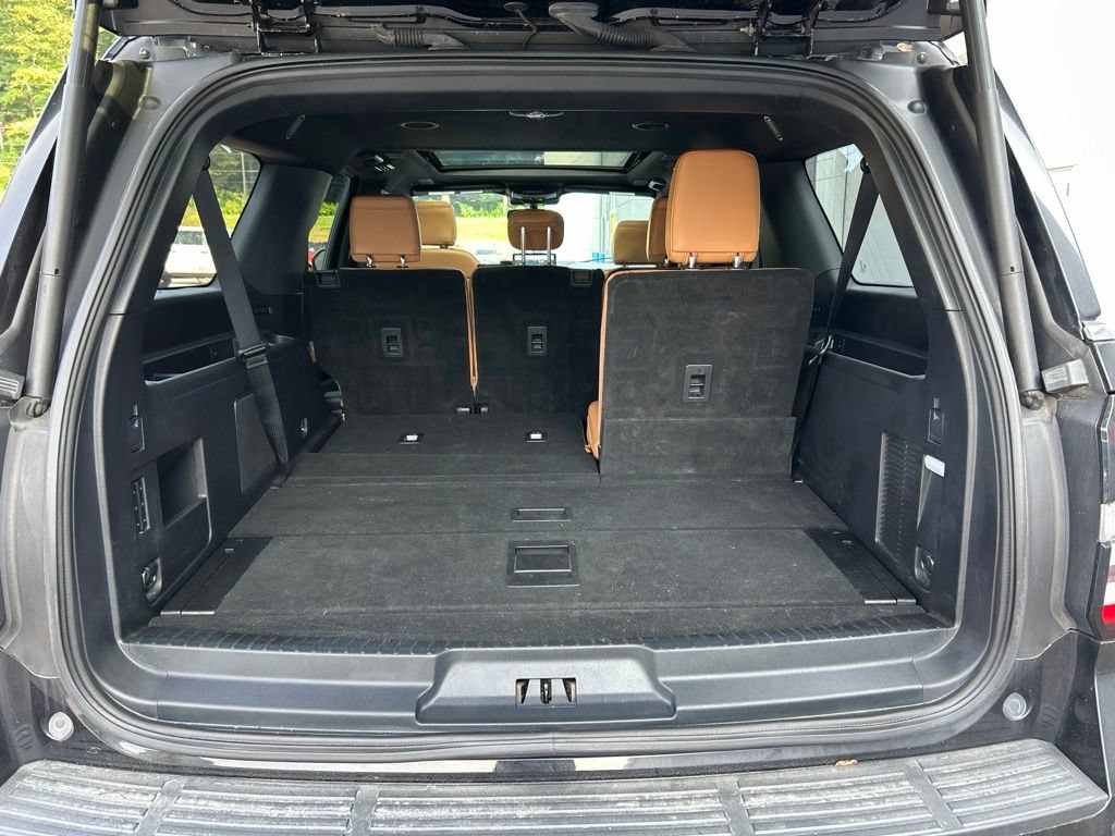 Certified 2022 Ford Expedition Max Platinum AWD/4WD image 9