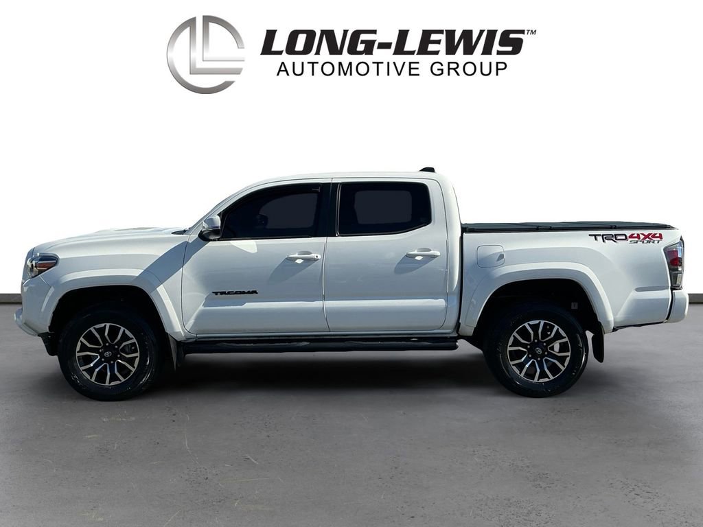 Used 2021 Toyota Tacoma TRD Sport w/ Blackout Package (TMS) AWD/4WD video 2