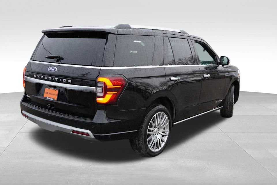 Certified 2024 Ford Expedition Platinum image 8