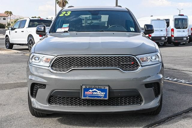 Used 2023 Dodge Durango SXT RWD image 2