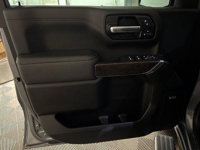 Used 2019 GMC Sierra 1500 Denali w/ Denali Ultimate Package AWD/4WD image 17