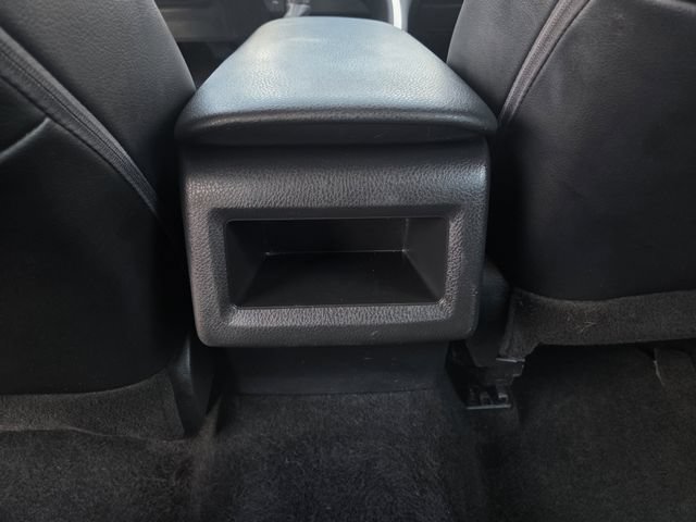 Used 2022 Toyota Camry SE FWD image 18