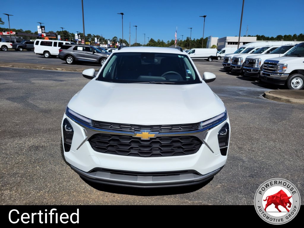 Used 2024 Chevrolet Trax LT FWD image 9