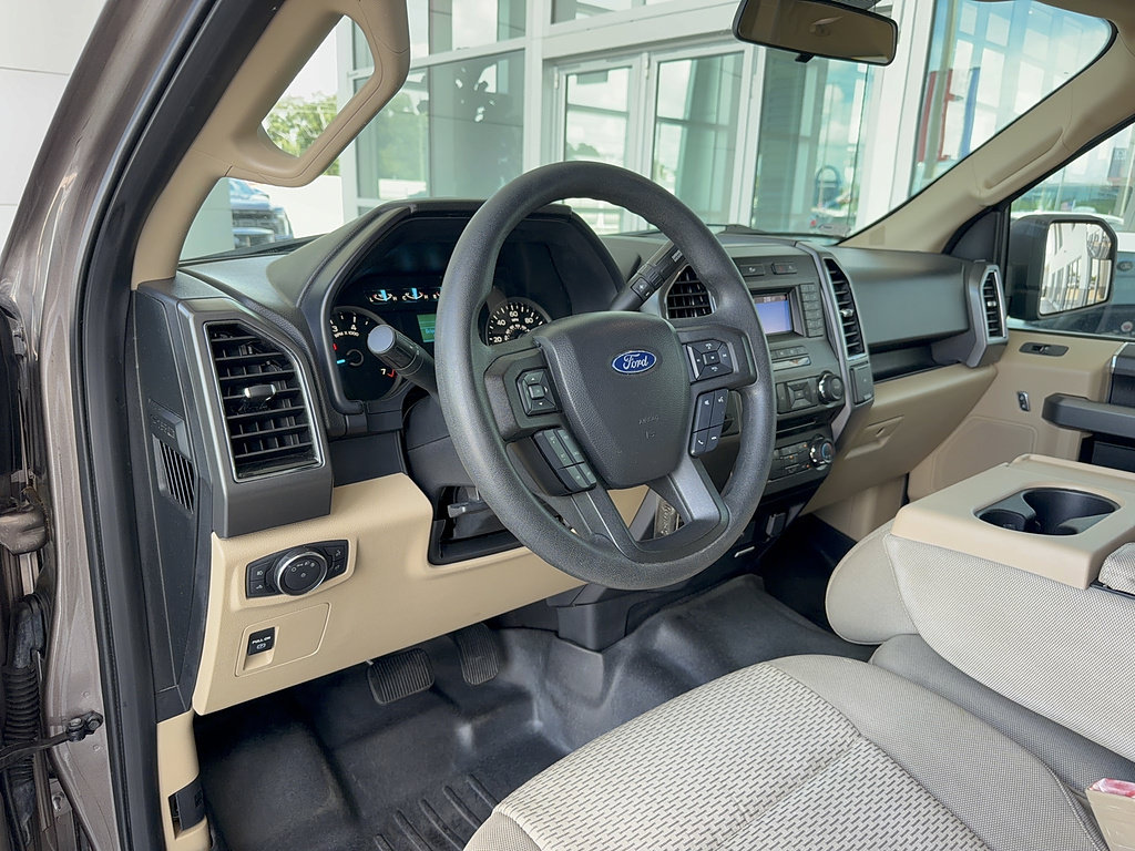 Certified 2018 Ford F150 XLT RWD image 11