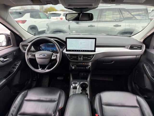 Certified 2024 Ford Escape Platinum video 2