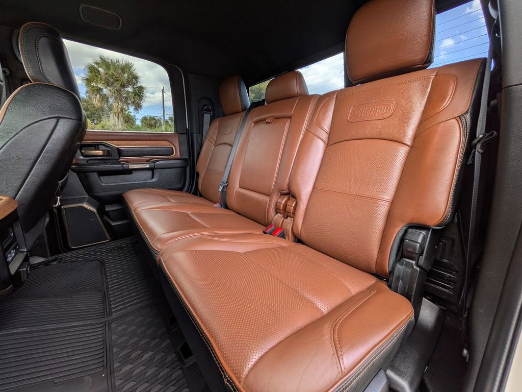 Used 2023 RAM 3500 Limited image 14