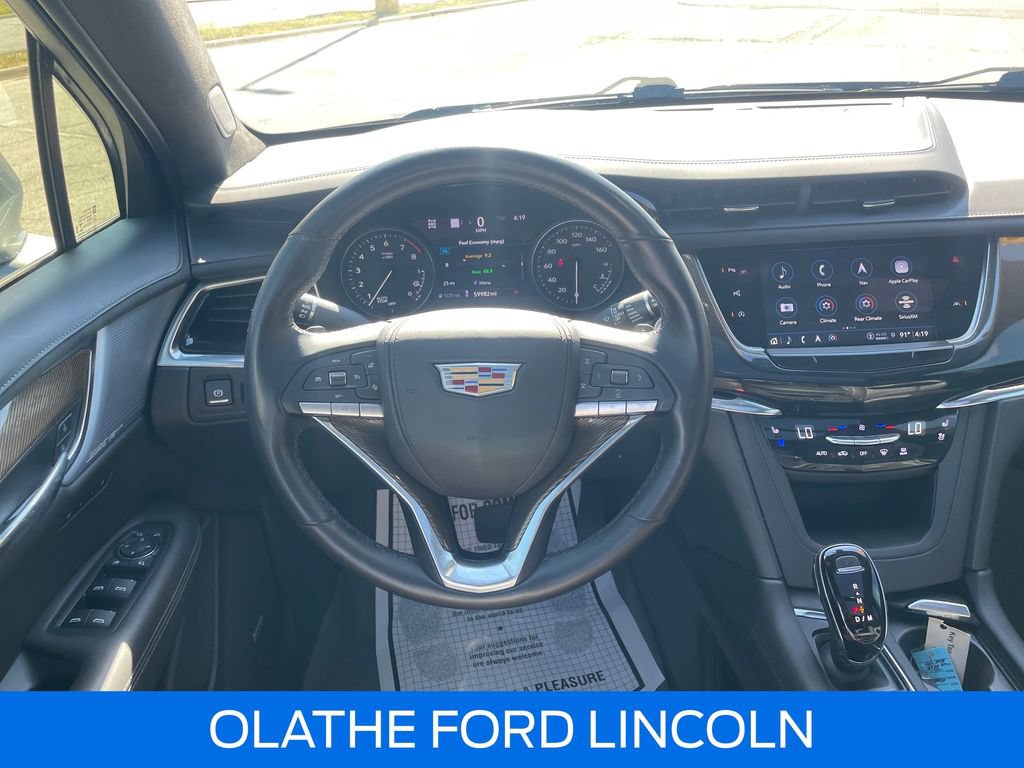 Used 2022 Cadillac XT6 Premium Luxury w/ Platinum Package AWD/4WD image 24