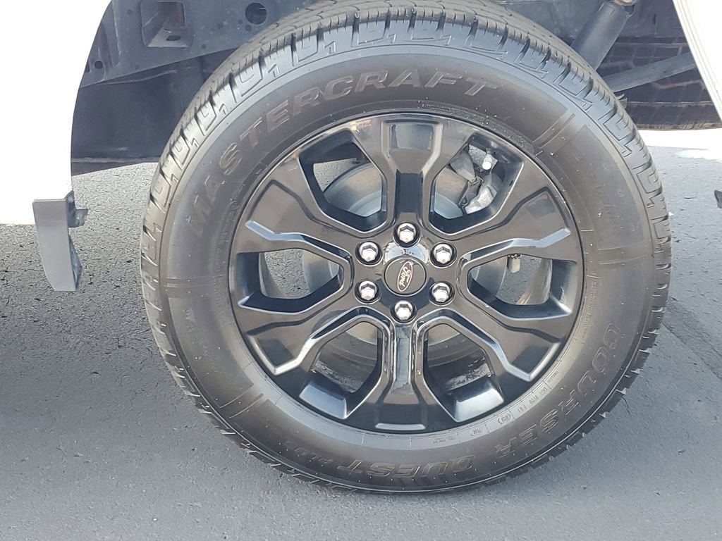 Certified 2022 Ford F150 XLT w/ Equipment Group 302A High image 5