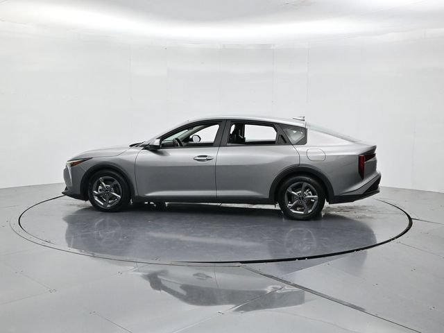 Used 2025 Kia K4 FWD image 7