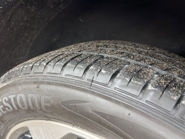 Certified 2023 Ford Escape Platinum w/ Class II Trailer Tow Package image 31