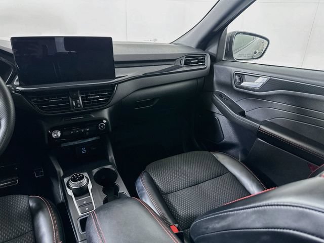 Certified 2023 Ford Escape ST-Line w/ Tech Pack #1 AWD/4WD image 29