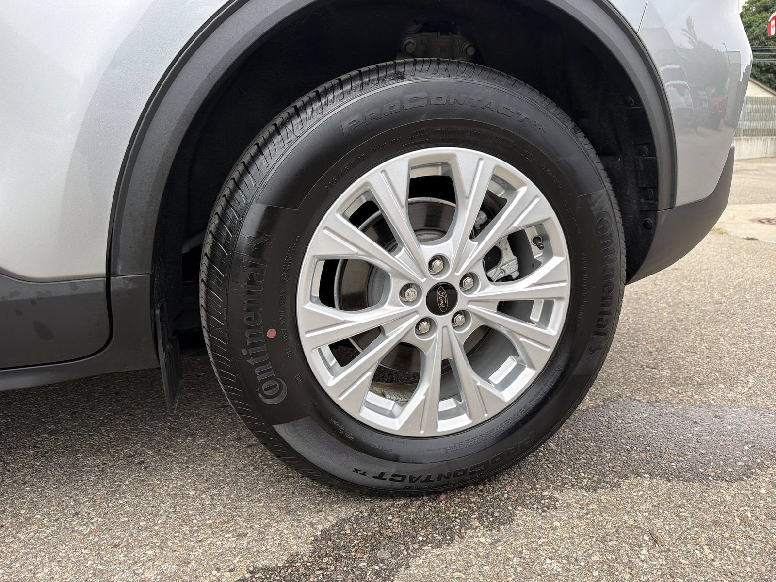 Certified 2023 Ford Escape Active AWD/4WD image 15