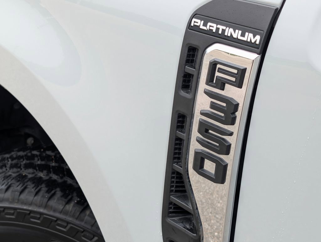 Certified 2025 Ford F350 Platinum w/ Platinum Plus Package AWD/4WD image 27