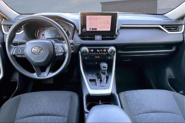 Used 2024 Toyota RAV4 XLE FWD image 7