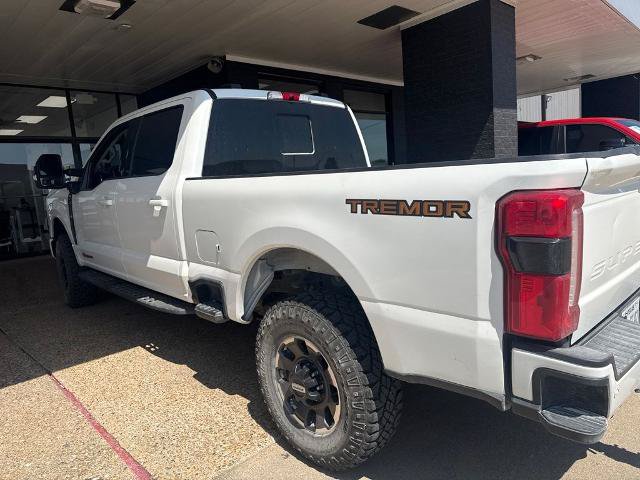 Certified 2023 Ford F250 Lariat w/ Lariat Ultimate Package AWD/4WD image 4
