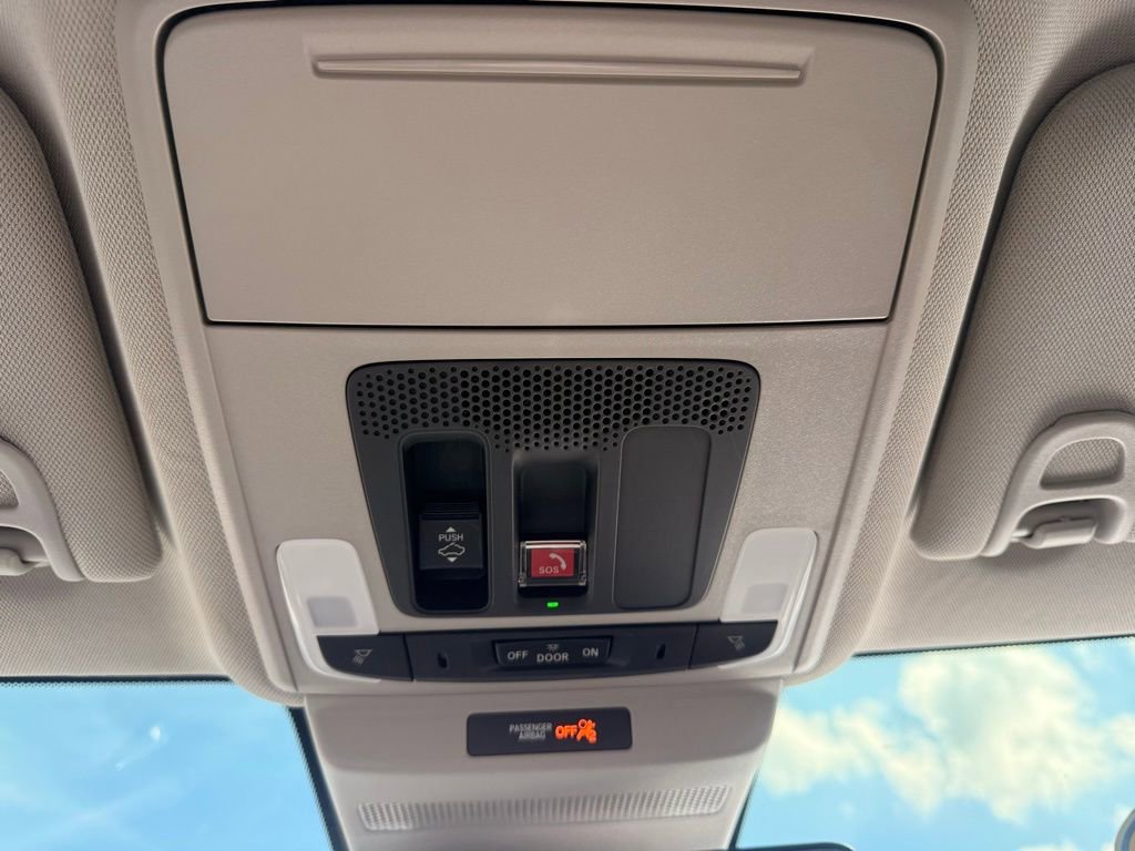 Used 2025 Honda Accord Touring image 29
