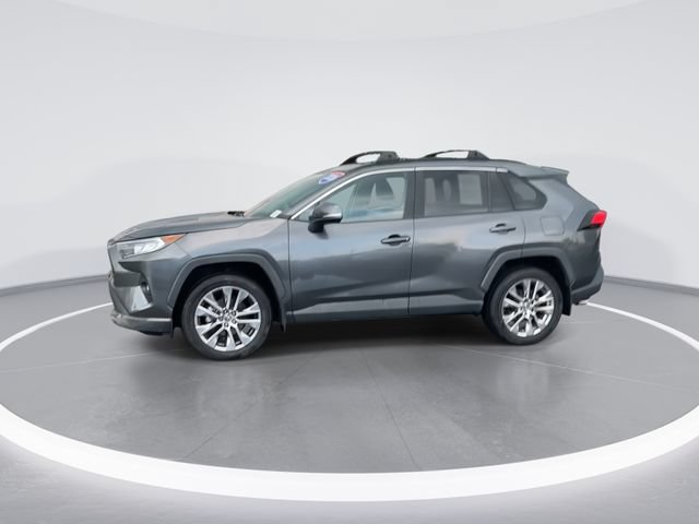 Used 2020 Toyota RAV4 XLE Premium AWD/4WD image 4