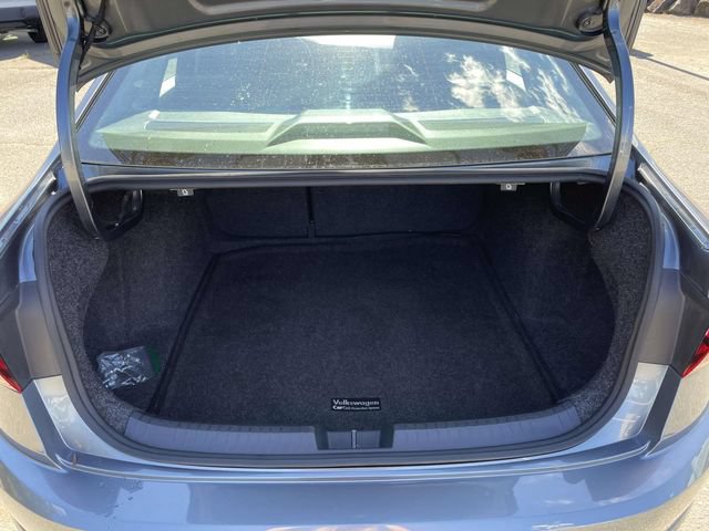Used 2019 Volkswagen Jetta S w/ Driver Assistance Package FWD image 8
