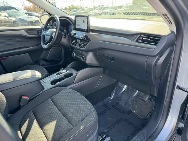 Certified 2024 Ford Escape Active AWD/4WD image 27