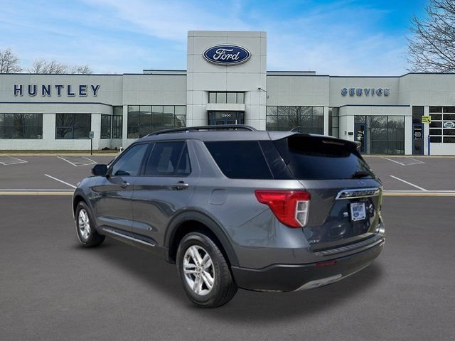 Certified 2024 Ford Explorer XLT w/ Equipment Group 202A AWD/4WD image 5
