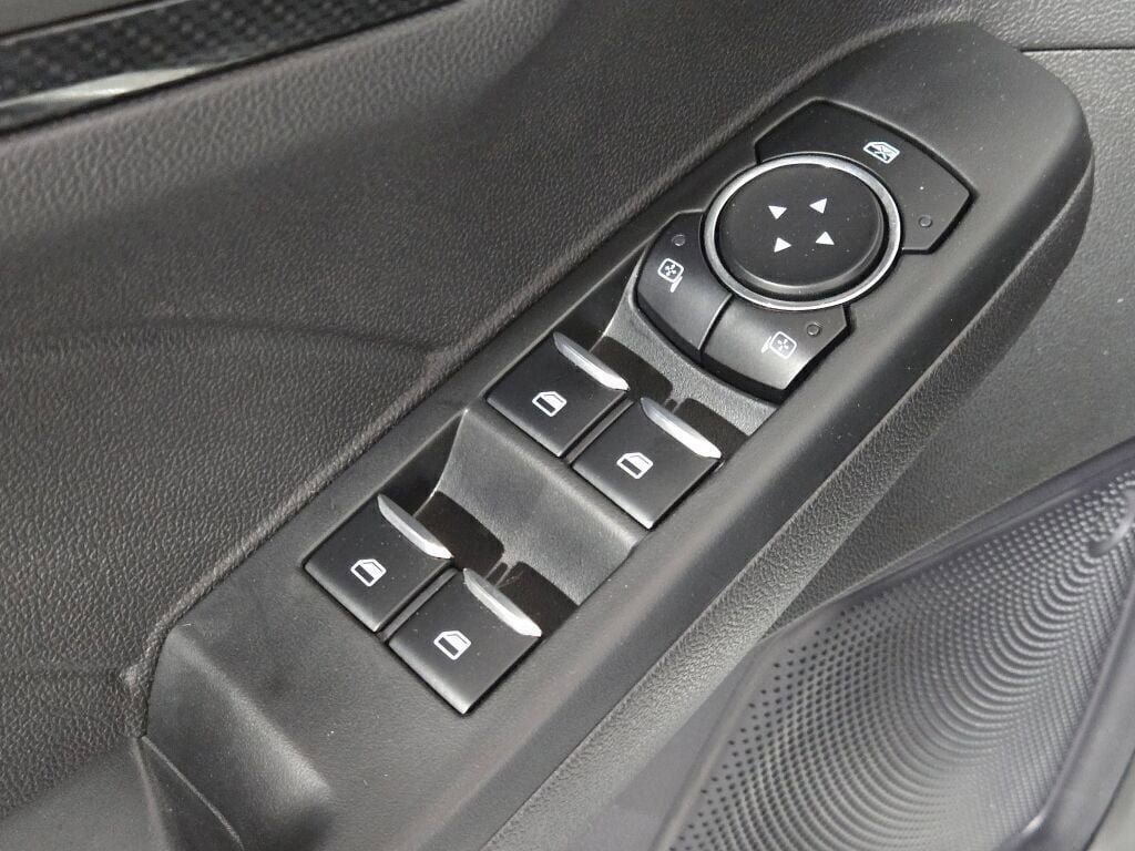 Certified 2023 Ford Escape ST-Line Elite image 27