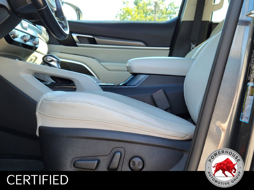 Used 2020 Kia Telluride S FWD image 25