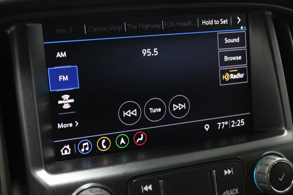 Used 2022 Chevrolet Colorado Z71 w/ Safety Package image 9