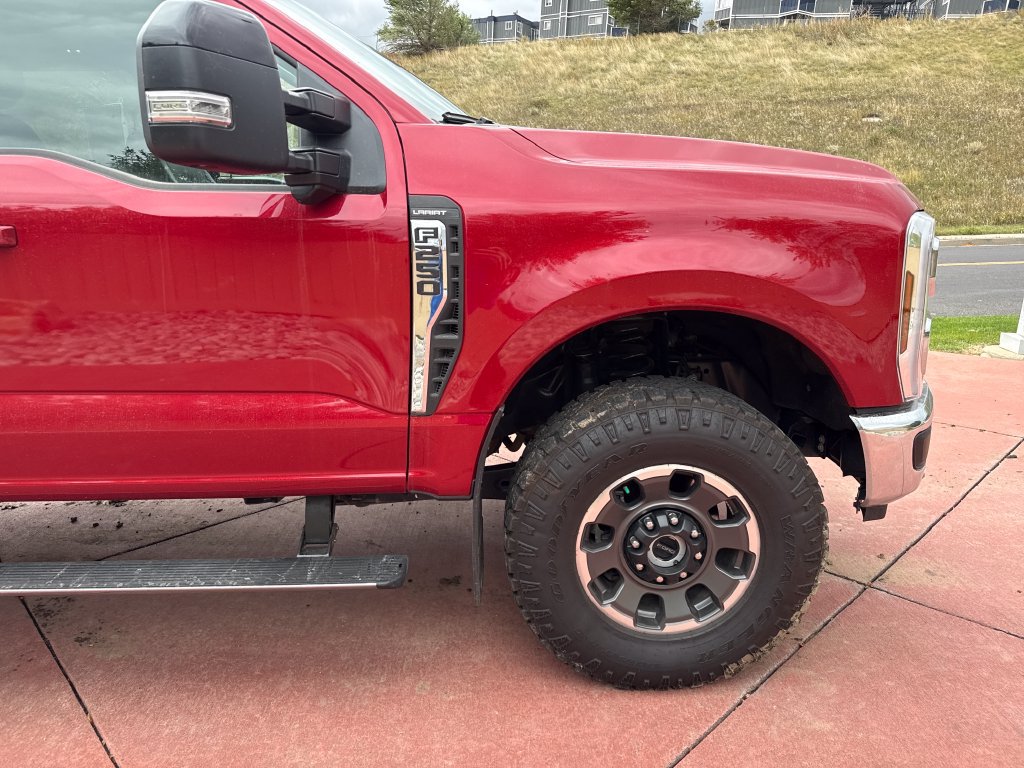 Certified 2024 Ford F250 Lariat w/ Lariat Ultimate Package AWD/4WD image 32