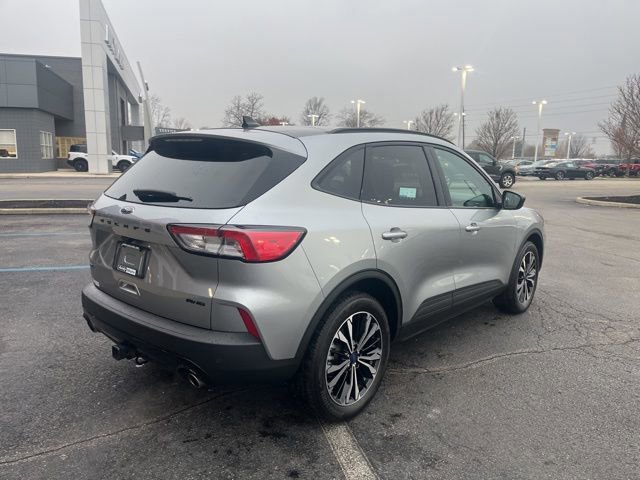 Certified 2022 Ford Escape SEL w/ SEL Stealth AWD Package image 5