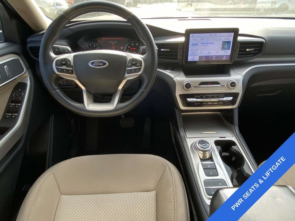 Certified 2022 Ford Explorer XLT RWD image 10