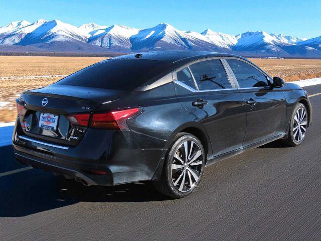 Used 2020 Nissan Altima 2.5 SR w/ Premium Package image 6