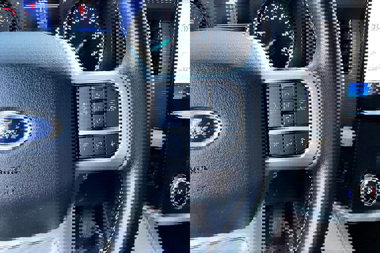 Certified 2023 Ford Expedition Limited image 24