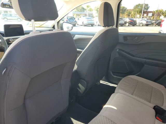 Certified 2022 Ford Escape SE w/ SE Sport Appearance Package image 11