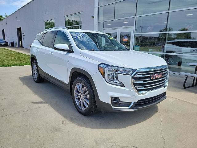 Used 2023 GMC Terrain SLT