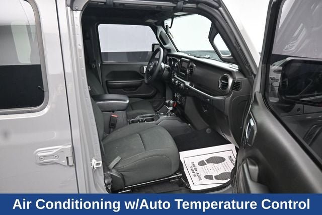 Used 2023 Jeep Wrangler Unlimited Sport AWD/4WD image 14