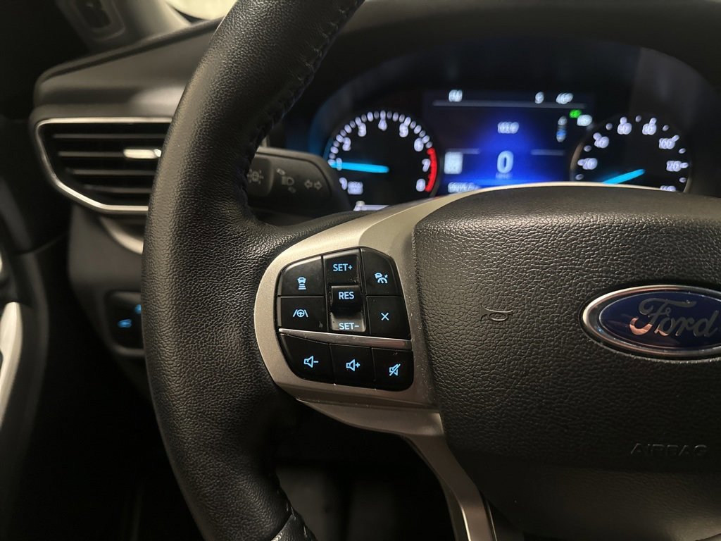 Certified 2022 Ford Explorer XLT w/ Equipment Group 202A image 36