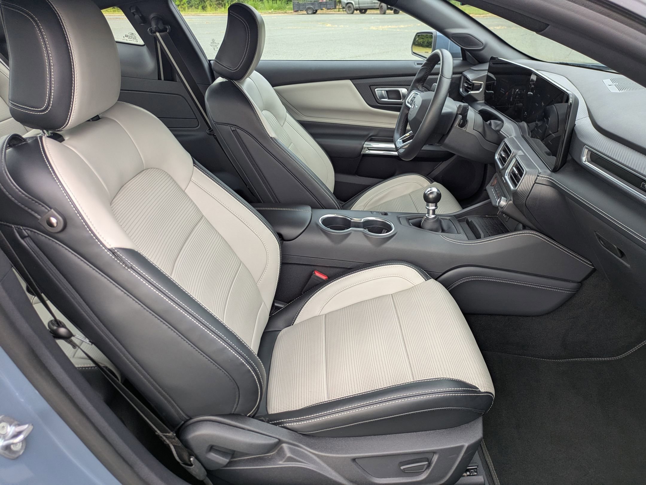 Certified 2024 Ford Mustang GT Premium image 32