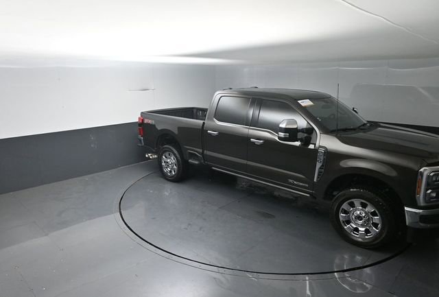 Certified 2025 Ford F250 Lariat w/ Lariat Ultimate Package AWD/4WD image 25