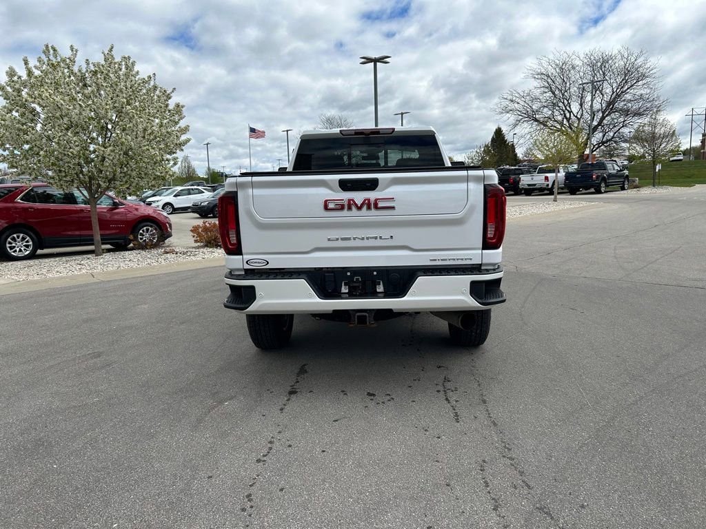 Used 2022 GMC Sierra 2500 Denali AWD/4WD image 8