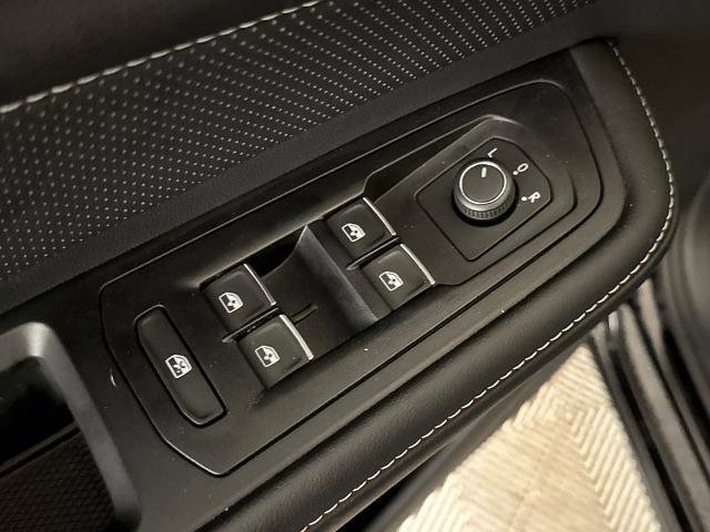 Used 2026 Volkswagen Atlas SE FWD image 15