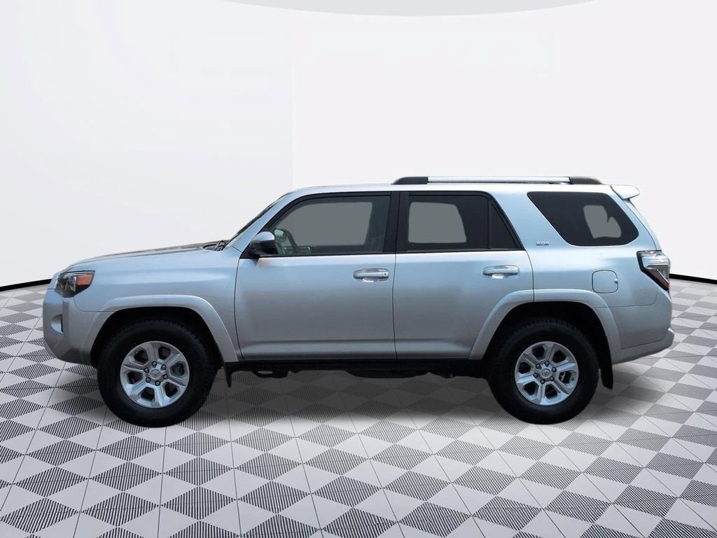 Used 2021 Toyota 4Runner SR5 RWD image 2