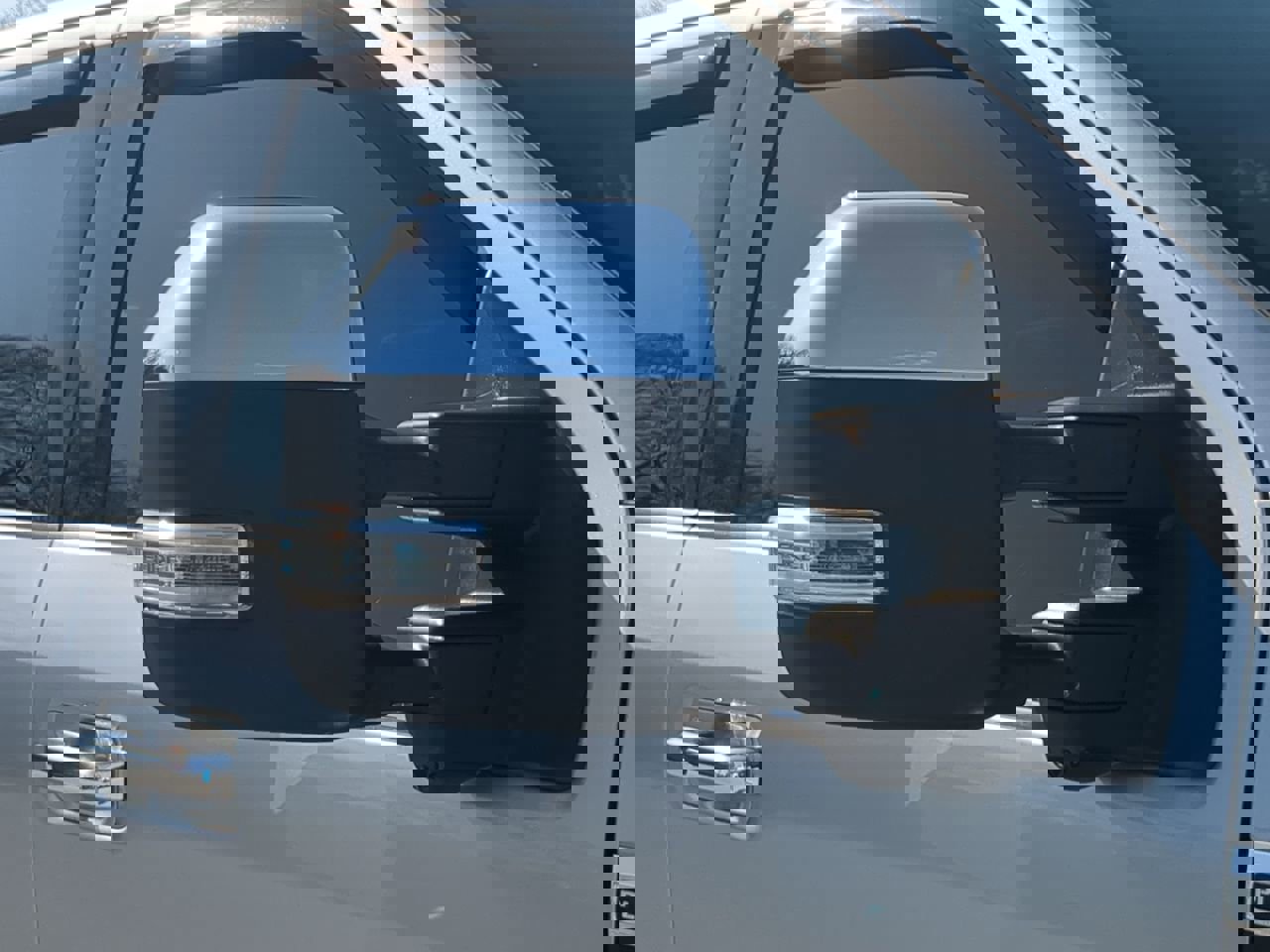 Certified 2021 Ford F450 Platinum w/ FX4 Off-Road Package image 10