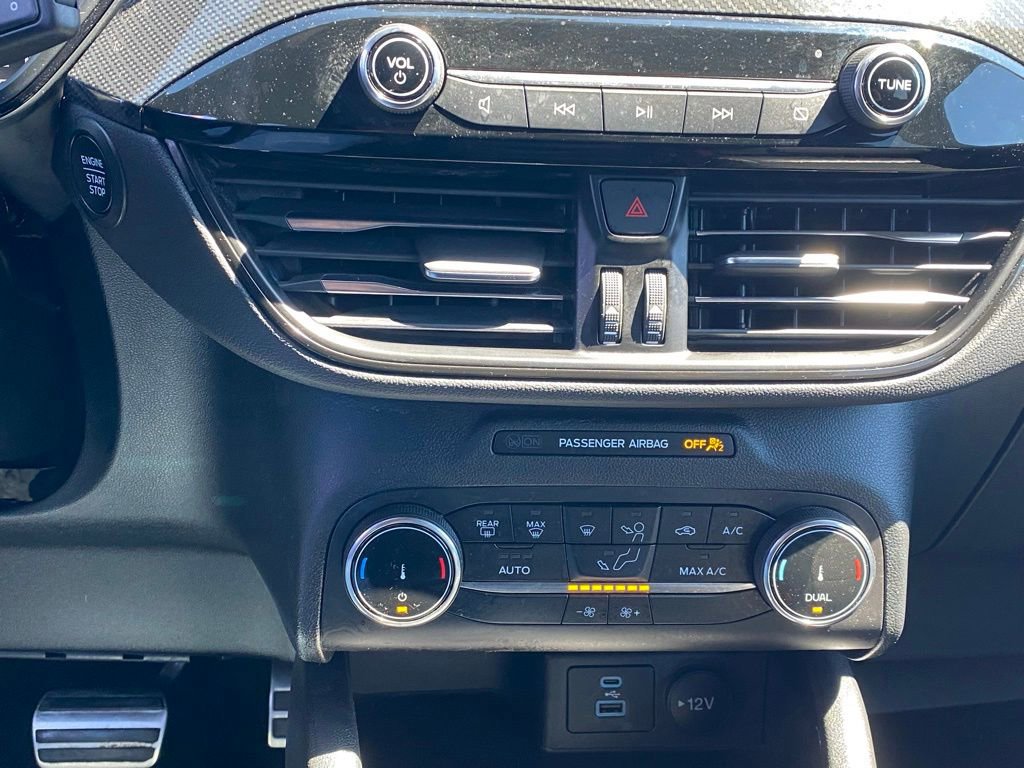 Certified 2023 Ford Escape ST-Line image 17