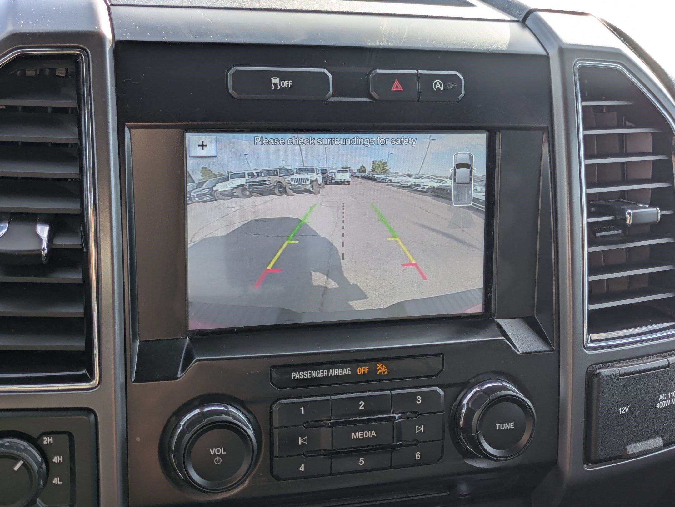 Certified 2018 Ford F150 XLT w/ Equipment Group 302A Luxury AWD/4WD image 25