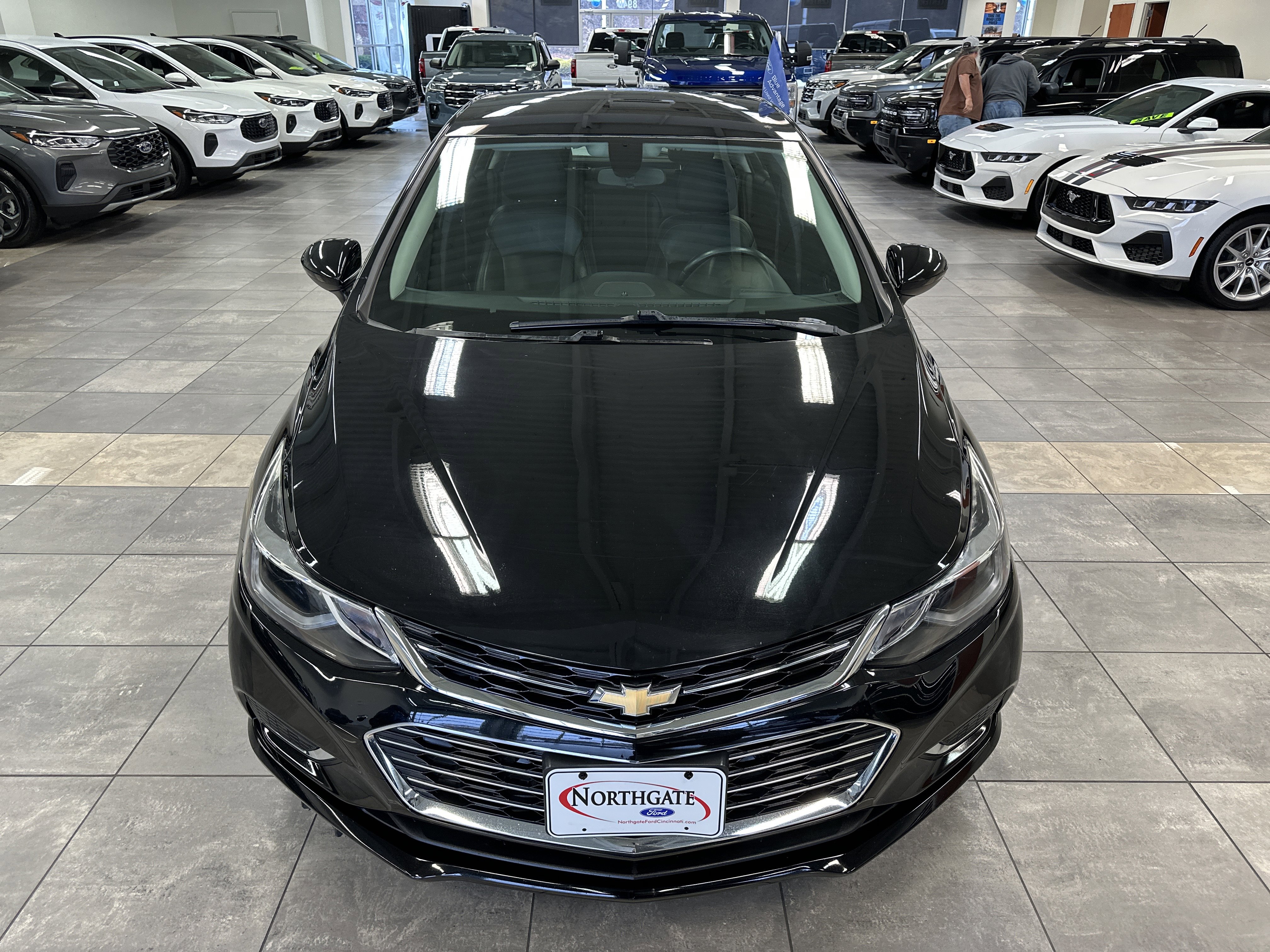 Used 2018 Chevrolet Cruze Premier image 19