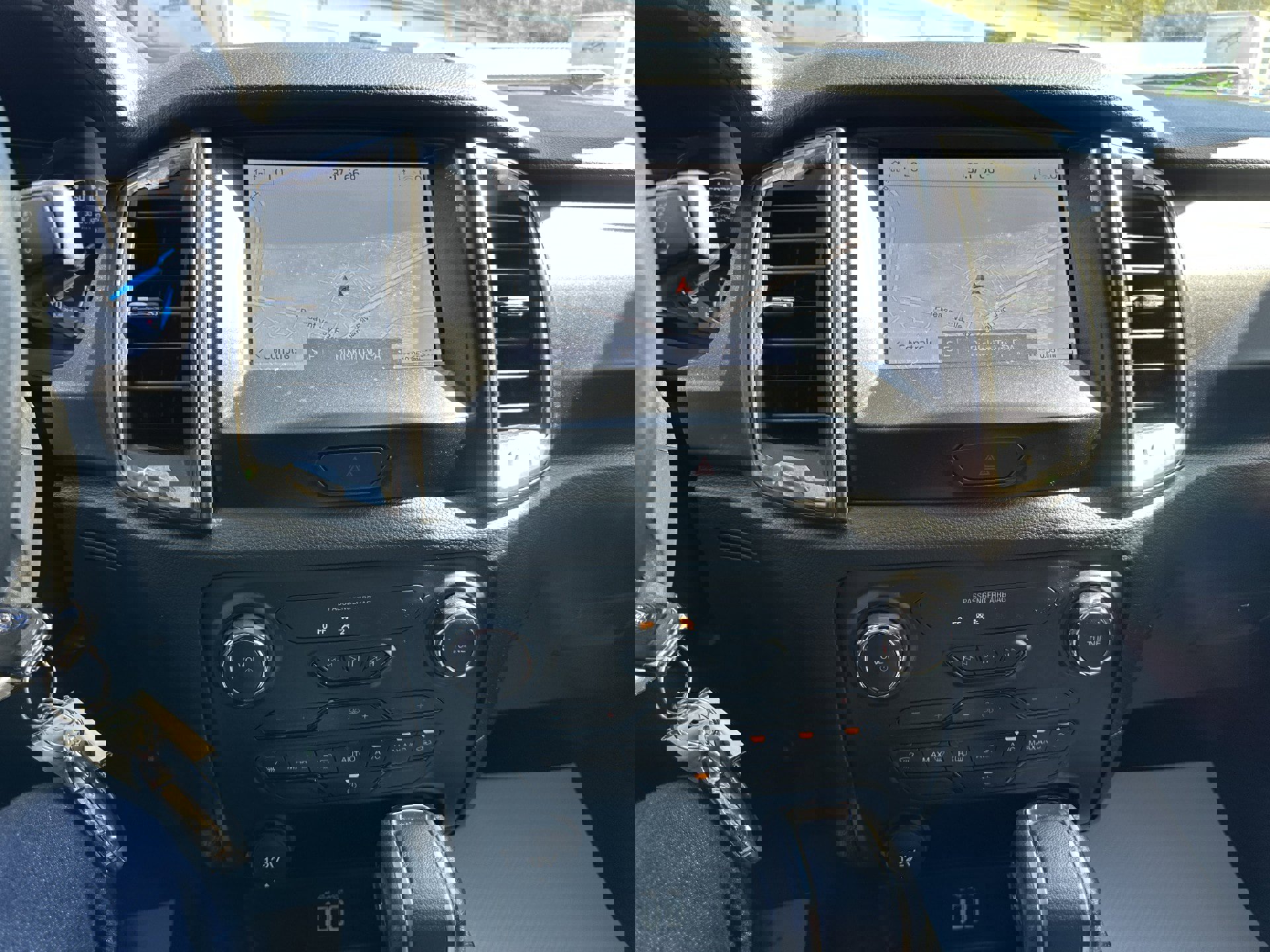 Certified 2022 Ford Ranger XLT w/ Equipment Group 301A Mid image 13