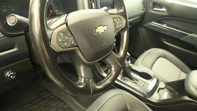 Used 2022 Chevrolet Colorado Z71 AWD/4WD image 16