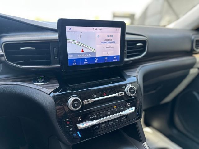 Certified 2021 Ford Explorer Limited w/ Hybrid Equipment Group 310A image 38