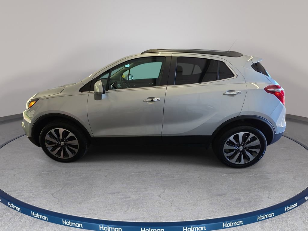 Used 2022 Buick Encore Preferred w/ Safety Package AWD/4WD image 2